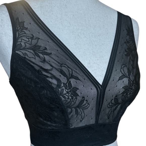 Wacoal Net Effect Soft Cup Bra 810340 - Black, Size 36 - Picture 4 of 8